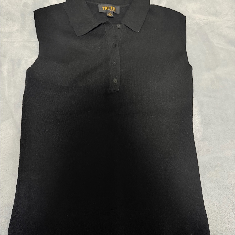 Truth Black Button Down Sleeveless Top
